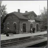 Stationsmästaren och Linderöd station.