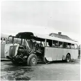 Statens Järnvägar, SJ Buss 1071 efter kollision.