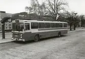 Statens Järnvägar, SJ buss 1532 vid Uppsala station.