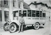 Första bussen på linjen Gimo - Östhammar - Öregrund år 1931.