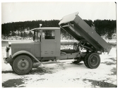 Scania-Vabis lastbil från 1928 med trevägs hydraultipp.