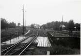 Kolbäcks station mot vänster.