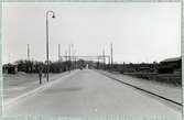 Järnvägsövergång sedd från Industrivägen i Malmö 1959.