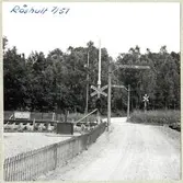 Järnvägsövergång i Råshult, på sträckan mellan Diö och Möckeln.