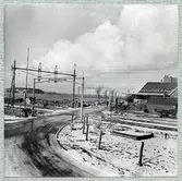 Järnvägsövergång väster om stationen i Mjöhult.