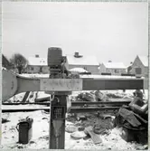 Järnvägsbom vid järnvägsövergång vid Hjortstigen i Ljungby, på sträckan mellan Lagan och Kärreberga.