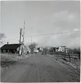 Järnvägsövergång vid Lövestad Kungsgård.