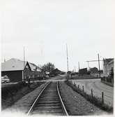 Järnvägsövergång öster om Löderup station, på sträckan mellan Borrby och Hedvigsdal.