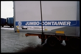 Statens Järnvägar, SJ Jumbocontainer 1230518 lastad på lastbilssläp.