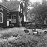 Mord på Våffelbruket.
19 september 1958.