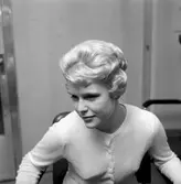 Nya frisyrmodet.
1 oktober 1958.