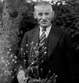 BRÖSTBILD AV JOHANNES JOHANSSON


Tillv.tid: 1947
Övriga nr: 
Repro nr: 
Registrator: HABDATA

RealNr: 885     Motiv_spec: MAN

Proviens
Kod: 10
Yrke: Namn: KARLSSON ANDERS
Land: 
Län: 16
Kommun: 
Stad: GÖTLUNDA
By: 
Gård: 
Fastighet: HAGEN
Adress: 


Proviens
Kod: 81
Yrke: Namn: SKÖVDE MUSEUM
Land: 
Län: 16
Kommun: 
Stad: SKÖVDE
By: 
Gård: 
Fastighet: 
Adress: 


Proviens
Kod: 21
Yrke: Namn: JOHANSSON JOHANNES
Land: 
Län: 16
Kommun: 
Stad: GÖTLUNDA
By: GUNHAGA
Gård: LAMMÅSEN
Fastighet: 
Adress: