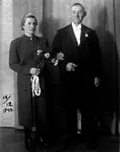 NYGIFT PAR.


Tillv.tid: 1944
Övriga nr: