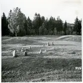 Badelunda sn, Anundshögsområdet, Långby.
Del av skeppssättning.