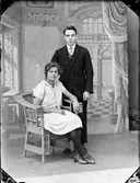 Kvinna och man, Östhammar, Uppland