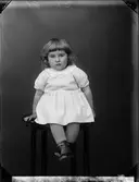 Barnporträtt - flicka, Östhammar, Uppland