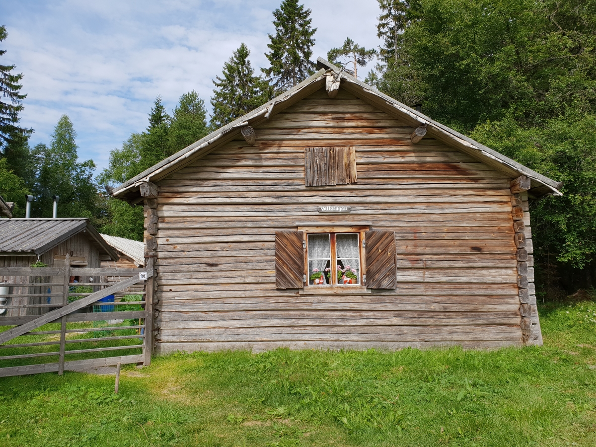 Jennie Tiderman-Österberg, Vallstugan, Skräddar-Djurberga, Orsa, 2018.