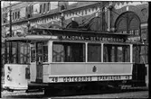 Spårvagn tillhörande Göteborgs Spårvägar, GS M1 49, utanför vagnhallen Stampgatan.