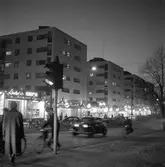 Julsidan, Södercity.
6 december 1958.
Lindqvists konditori på Rudbecksgatan.