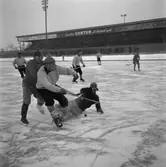 ÖSK - Askersund, bandy. 
27 december 1958.