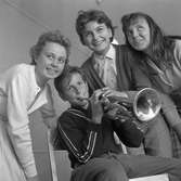 Diverse bilder, 1958.
Trivselkvällar, badflickor, m.m.