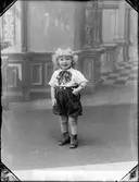 Barnporträtt - pojke, Östhammar, Uppland