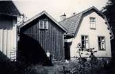 Vommedal Västergård 3:2 cirka 1950. Till höger ses 