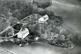 Kärrbo sn. Flygbild över Frösåkers gård.