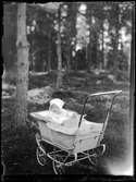 Kent Larsson i barnvagn