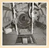 Torpedrum. Manskapsinredn. Ack.rum sett förifrån.