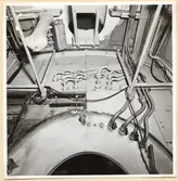 Torpedrum. Övre del av skott 51 sett förifrån.