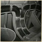 Kabelförläggning mellan trycksrov och formskrov. La-23