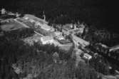 Flygfoto över Bruzaholm i Eksjö kommun, Jönköpings län.  Nr: 124/1959