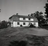 Helgerum, gamlegården byggd 1919-1920.