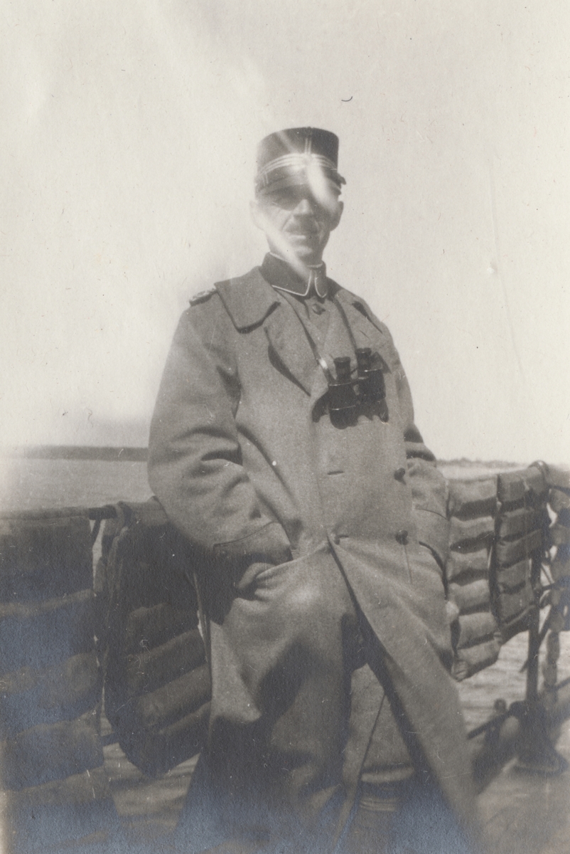 Unknown artist, Porträtt av en soldat.