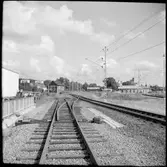 Husbyggnad på bangården i Köping, troligen ett så kallat 