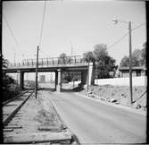 Islinge viadukten före rivningen. Sedd från Källbonässidan. Ny lokalgatan klar i bakgrunden.