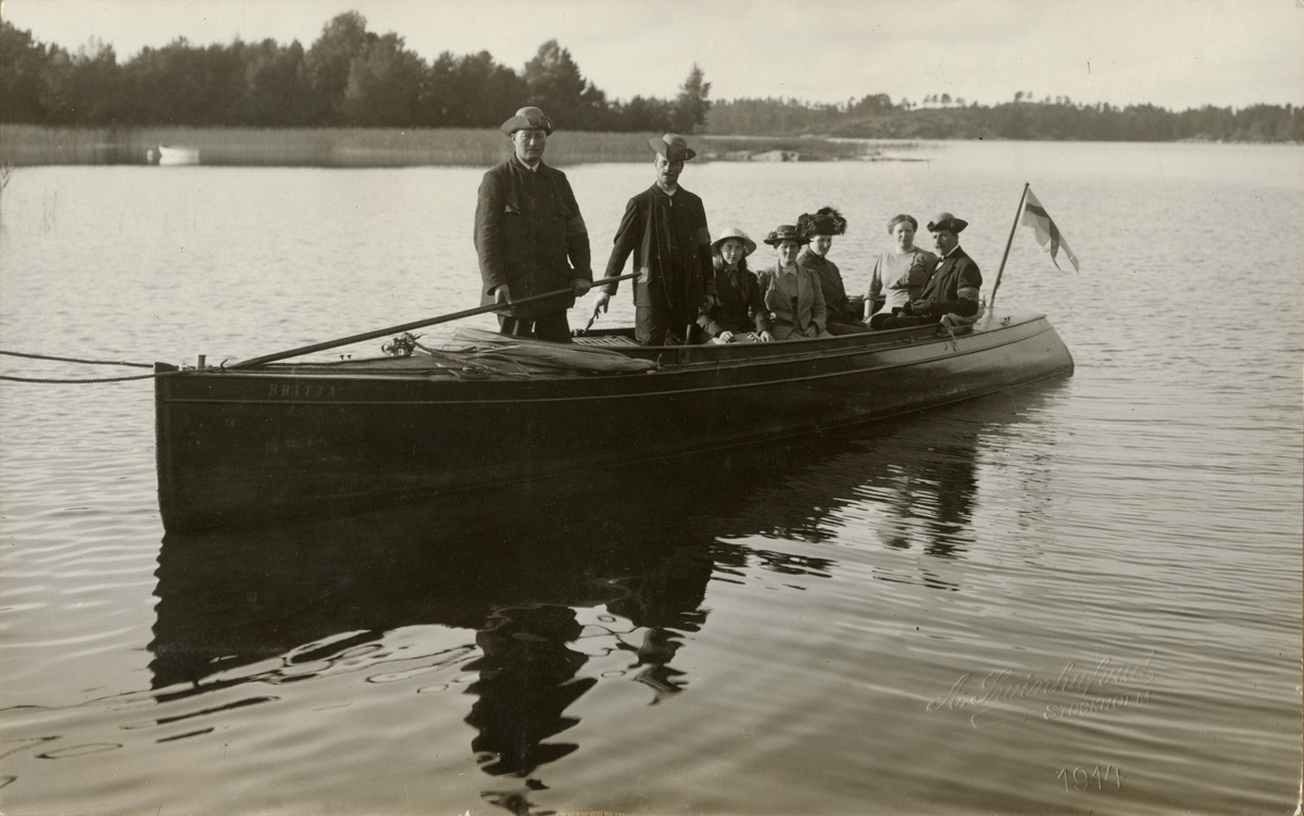Axel A W Swinhufvud, Landstormens mobilisering 1914, i båten Britta.