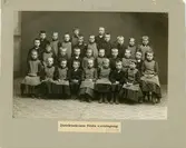 Vänersborg. Elfsborgs läns Dövstumskola, senare Vänerskolan. Gruppbild