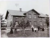 Norrby socken, Sala, Sörby.
Sörby 2:2. Troligen August Ahlenblads 40-årsdag 1902.