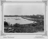 Längst ned t.h. tullhuset byggt 1870.  Fotot är ett reprofotograferat vykort, poststämplat 1902.