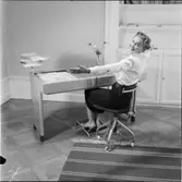 ETAPPMÖBLER TAGNING MED MODELL