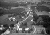 Torpa kyrka och by.