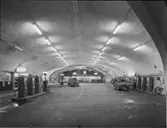 SÖRRHALLEN, TUNNELBANAN, SKURUBRON
EXT. INT.