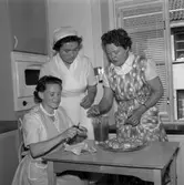 Kurs i mat mot karies. 
30 maj 1959.