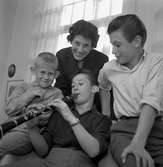 Familj. 
3 juni 1959.