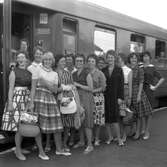 Flickskole-flickor till Wien. 
13 juni 1959.