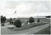 Skultuna sn, Västerås, Skultuna bruk.
Exteriör av Foliefabriken, 1964.