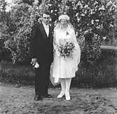 Bröllopspar vid Spetsbacke Västerhönsa