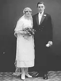 Brudparet Hjalmar Blank och Agnes Krona, Svensbro, Ljunghem d 26 september 1925.
Båda döda 1945.